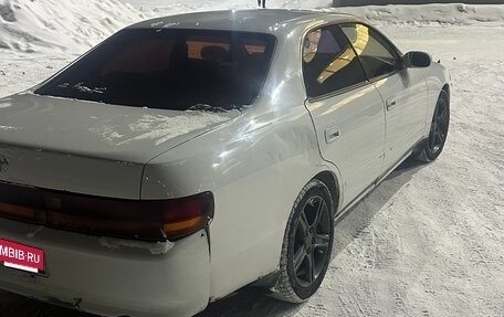 Toyota Chaser IV, 1993 год, 400 000 рублей, 2 фотография