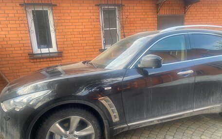 Infiniti FX II, 2011 год, 2 200 000 рублей, 1 фотография