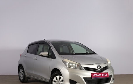 Toyota Vitz, 2012 год, 859 000 рублей, 1 фотография