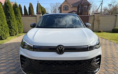 Volkswagen Tiguan, 2026 год, 4 800 000 рублей, 2 фотография