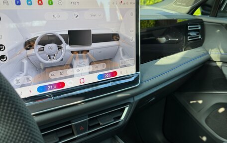 Volkswagen Tiguan, 2026 год, 4 800 000 рублей, 27 фотография