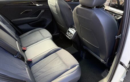 Volkswagen Tiguan, 2026 год, 4 800 000 рублей, 24 фотография