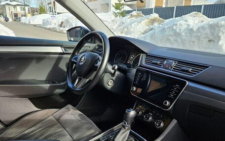 Skoda Superb III рестайлинг, 2017 год, 1 800 000 рублей, 5 фотография