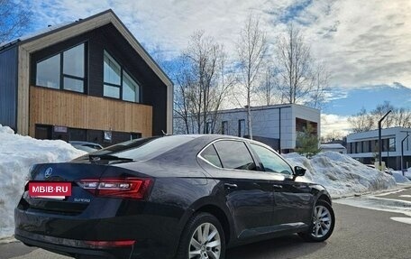 Skoda Superb III рестайлинг, 2017 год, 1 800 000 рублей, 12 фотография