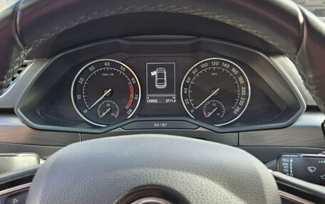 Skoda Superb III рестайлинг, 2017 год, 1 800 000 рублей, 19 фотография