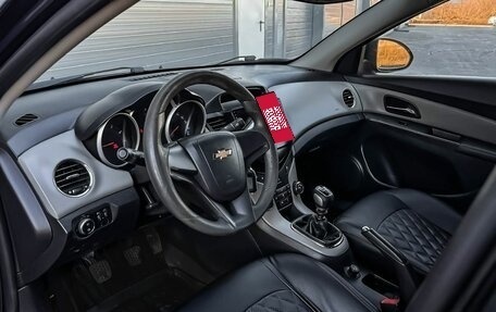 Chevrolet Cruze II, 2012 год, 600 000 рублей, 10 фотография