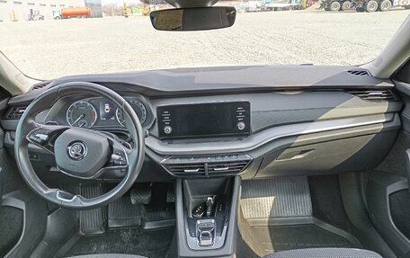 Skoda Octavia IV, 2021 год, 1 980 000 рублей, 18 фотография