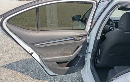 Skoda Octavia IV, 2021 год, 1 980 000 рублей, 21 фотография