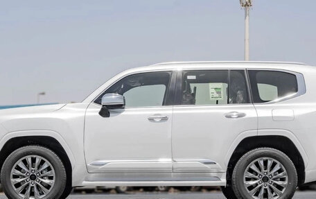 Toyota Land Cruiser, 2026 год, 15 400 000 рублей, 2 фотография