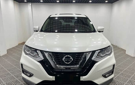 Nissan X-Trail, 2023 год, 2 050 000 рублей, 2 фотография