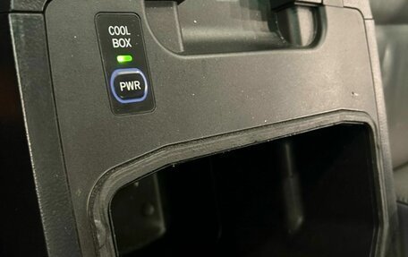 Toyota Land Cruiser 200, 2008 год, 2 500 000 рублей, 19 фотография