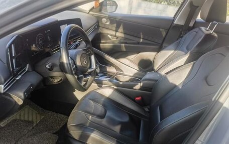 Hyundai Elantra, 2022 год, 1 342 000 рублей, 9 фотография