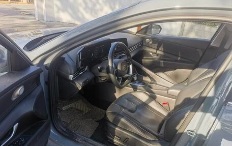 Hyundai Elantra, 2022 год, 1 342 000 рублей, 8 фотография