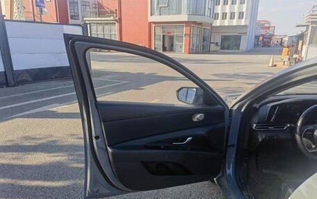 Hyundai Elantra, 2022 год, 1 342 000 рублей, 16 фотография