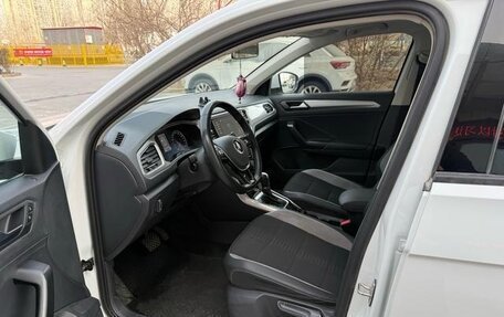 Volkswagen T-Roc I, 2022 год, 1 320 000 рублей, 7 фотография