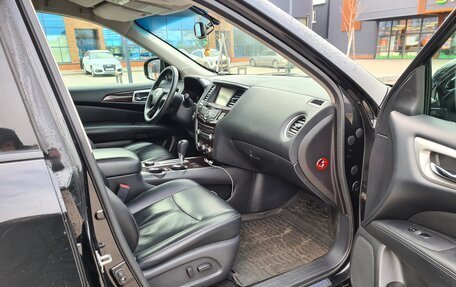 Nissan Pathfinder, 2015 год, 1 650 000 рублей, 8 фотография