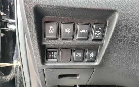 Nissan Pathfinder, 2015 год, 1 650 000 рублей, 11 фотография