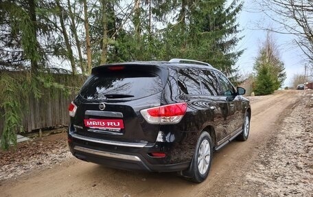 Nissan Pathfinder, 2015 год, 1 650 000 рублей, 4 фотография