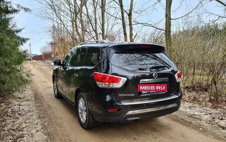 Nissan Pathfinder, 2015 год, 1 650 000 рублей, 5 фотография