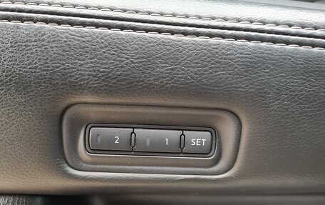 Nissan Pathfinder, 2015 год, 1 650 000 рублей, 12 фотография