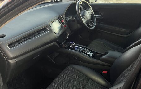 Honda Vezel, 2014 год, 1 500 000 рублей, 8 фотография