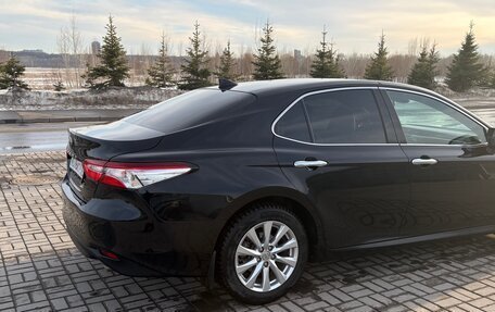 Toyota Camry, 2018 год, 2 200 000 рублей, 6 фотография