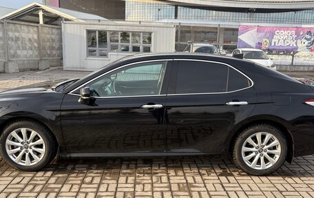 Toyota Camry, 2018 год, 2 200 000 рублей, 9 фотография