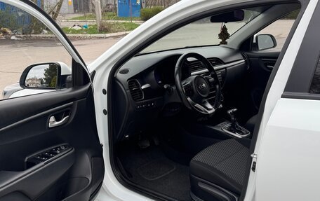 KIA Rio IV, 2018 год, 1 450 000 рублей, 6 фотография