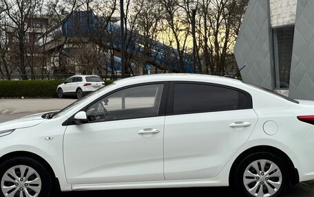 KIA Rio IV, 2018 год, 1 450 000 рублей, 5 фотография