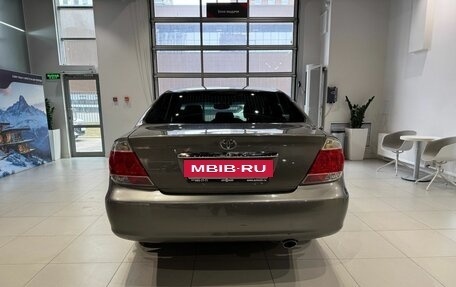 Toyota Camry V40, 2005 год, 500 000 рублей, 5 фотография