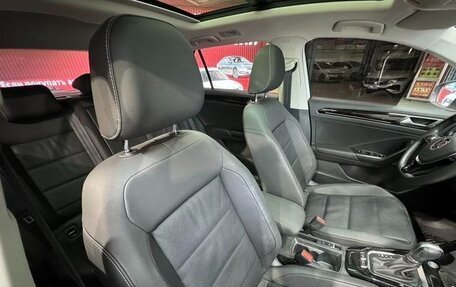 Volkswagen T-Roc I, 2022 год, 1 812 000 рублей, 12 фотография