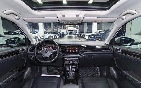 Volkswagen T-Roc I, 2022 год, 1 755 000 рублей, 8 фотография
