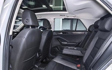 Volkswagen T-Roc I, 2022 год, 1 755 000 рублей, 16 фотография