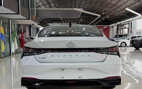 Hyundai Elantra, 2022 год, 1 482 000 рублей, 4 фотография