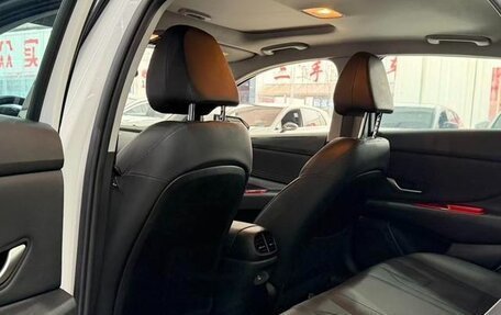 Hyundai Elantra, 2022 год, 1 482 000 рублей, 6 фотография