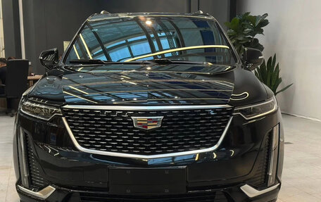 Cadillac XT6 I, 2023 год, 7 200 000 рублей, 2 фотография