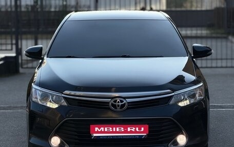 Toyota Camry, 2015 год, 1 850 000 рублей, 8 фотография