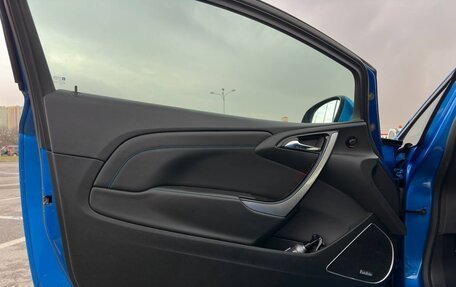 Opel Astra OPC J, 2013 год, 1 430 000 рублей, 20 фотография