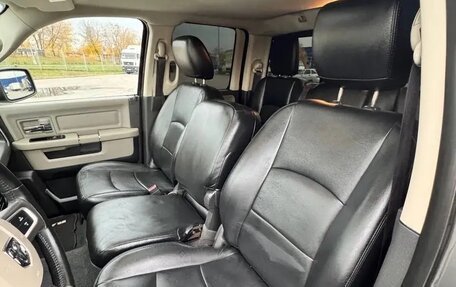 Dodge RAM IV, 2011 год, 2 900 000 рублей, 5 фотография