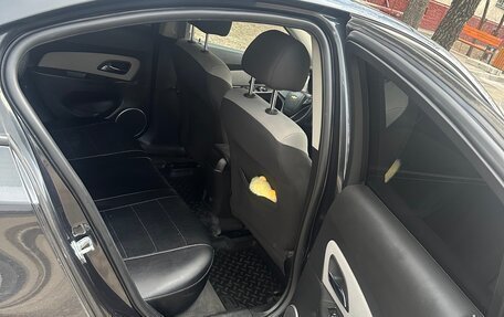 Chevrolet Cruze II, 2011 год, 720 000 рублей, 6 фотография