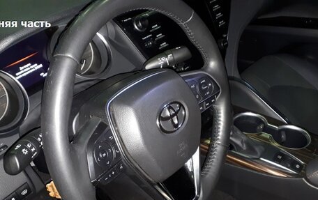 Toyota Camry, 2018 год, 2 710 000 рублей, 10 фотография