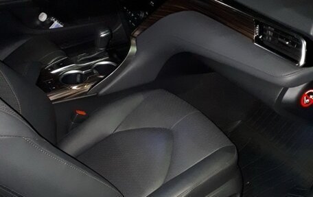 Toyota Camry, 2018 год, 2 710 000 рублей, 18 фотография