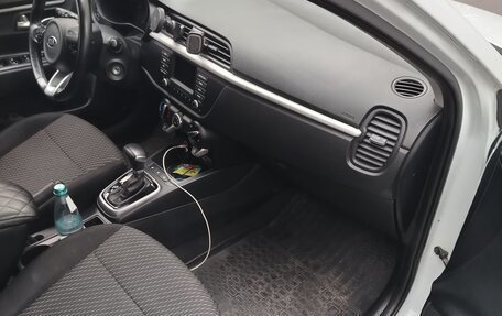 KIA Rio IV, 2019 год, 1 390 000 рублей, 7 фотография