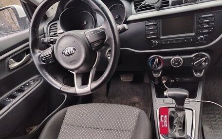 KIA Rio IV, 2019 год, 1 390 000 рублей, 8 фотография