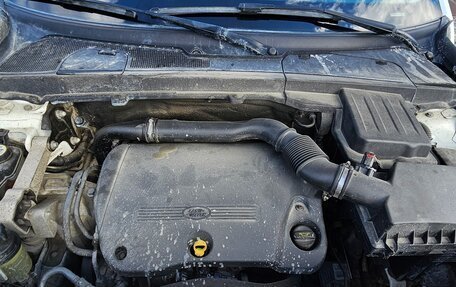 Land Rover Freelander II рестайлинг 2, 2012 год, 1 590 000 рублей, 11 фотография