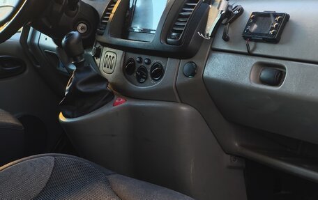 Renault Trafic, 2003 год, 820 000 рублей, 8 фотография