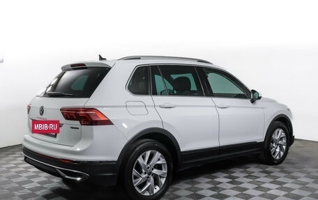 Volkswagen Tiguan II, 2021 год, 3 300 000 рублей, 5 фотография
