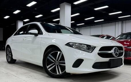 Mercedes-Benz A-Класс, 2022 год, 2 041 000 рублей, 3 фотография