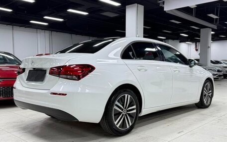 Mercedes-Benz A-Класс, 2022 год, 2 041 000 рублей, 4 фотография