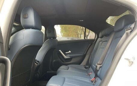 Mercedes-Benz A-Класс, 2022 год, 1 846 000 рублей, 10 фотография